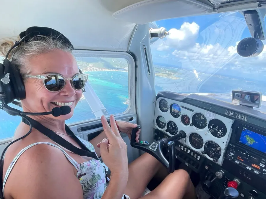 Practical flight training in the Caribbean